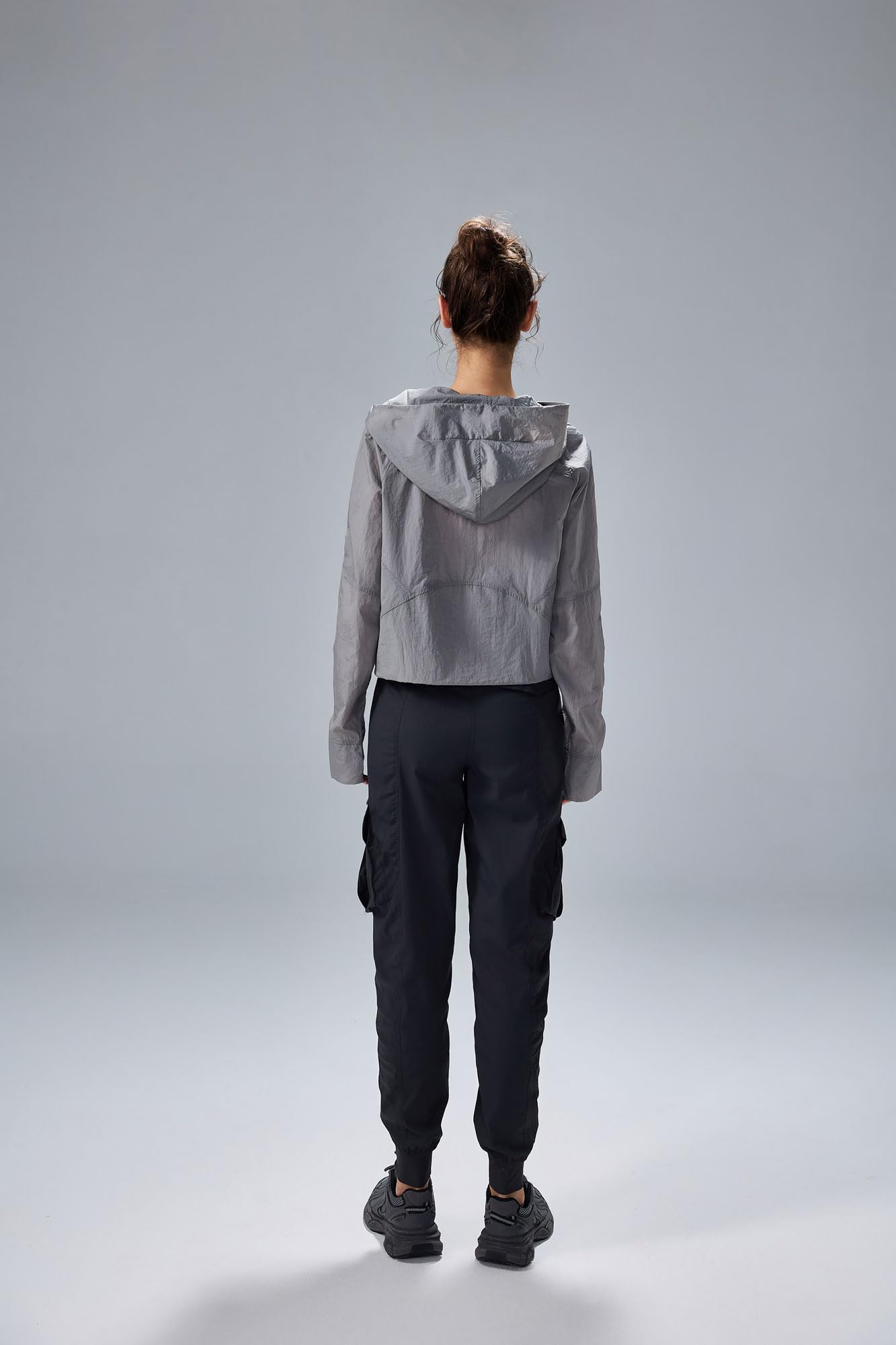 Water-Repellent Cycling Jacket with UPF Protection - Ventilated Wind Shell for High-Exposure Rides